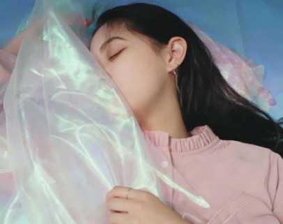 2019微信网名经典女伤感唯美 最后你的无情衬托我的多情