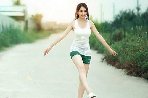 好听的女生qq签名2013最新版 我可以看得很淡然